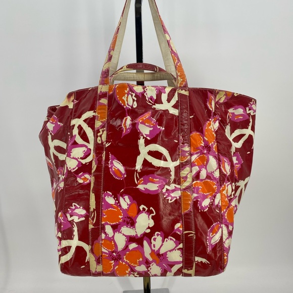 CHANEL Bags Chanel Beach Bag Poshmark